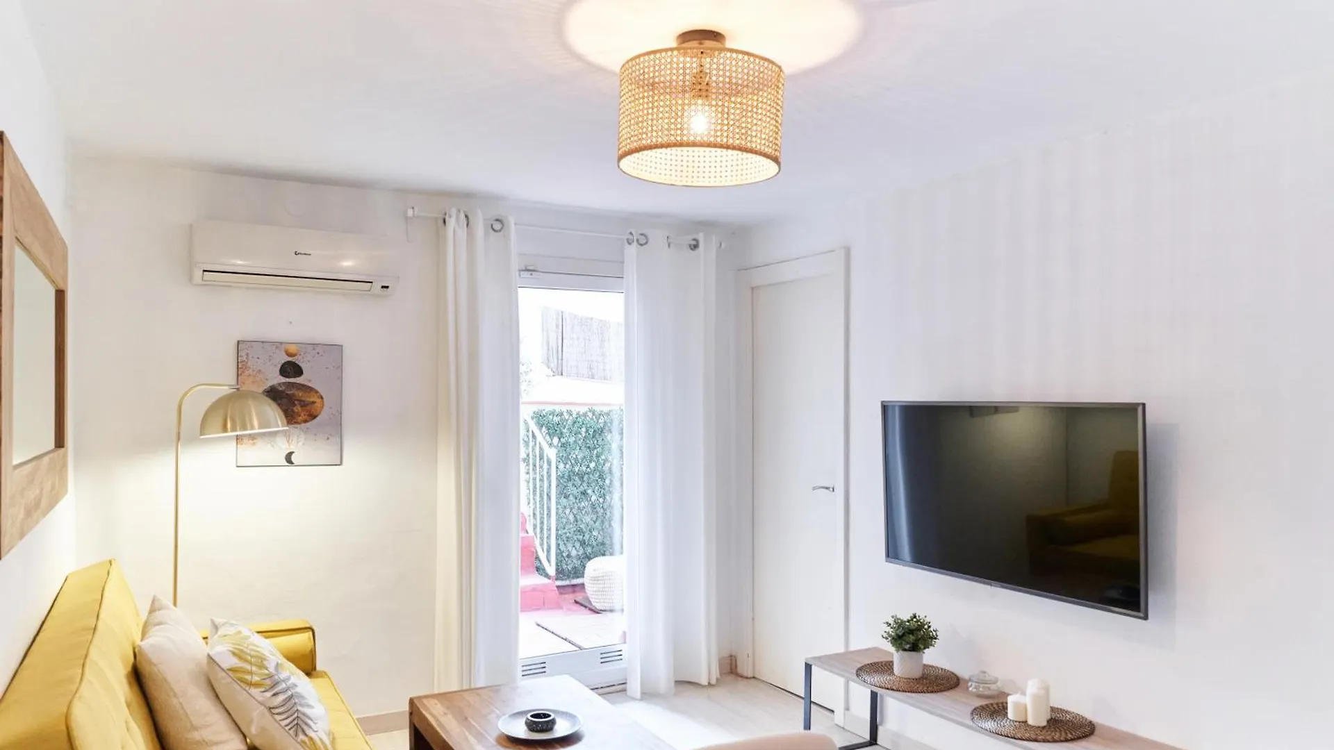 Ha Diputacio Terrace Apartment Barcelona Spain